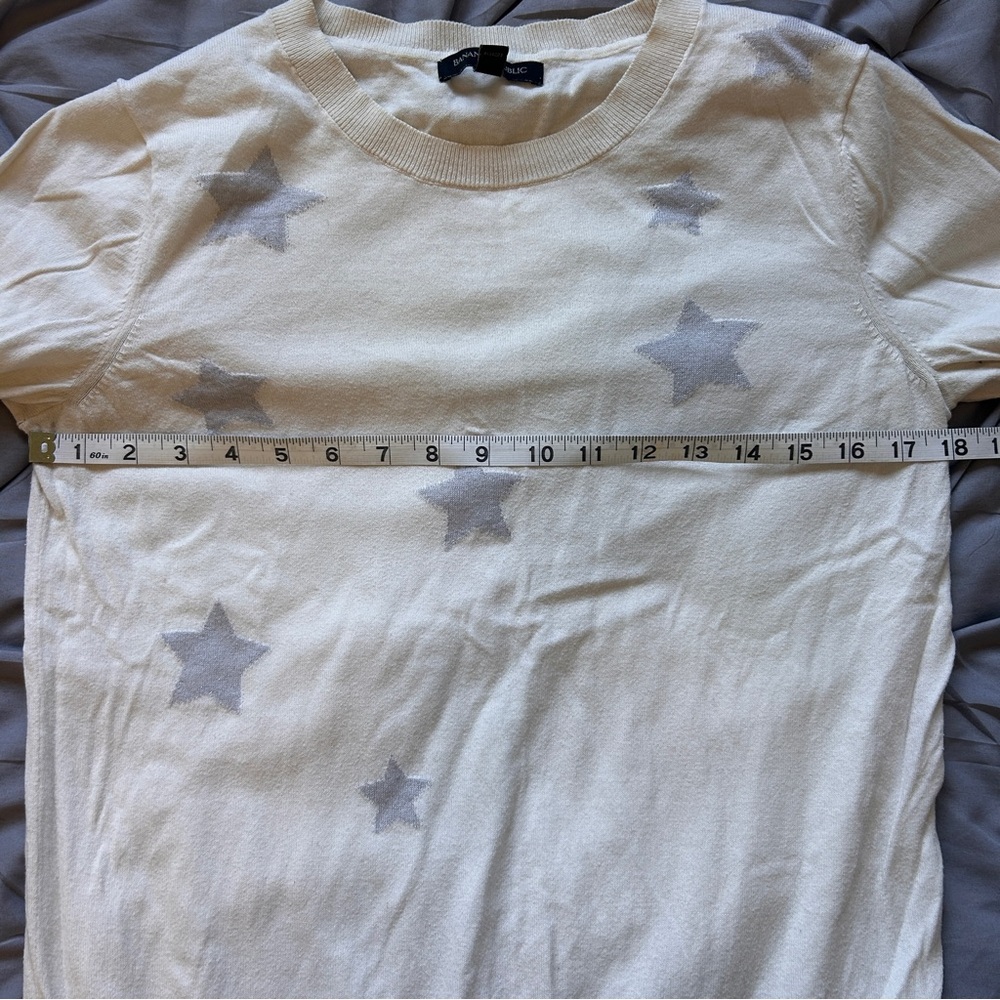 Banana Republic Cream Knit Sweater - Picture 6 of 6